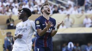 Novi "rat" na fudbalskom nebu! Podmukao potez Reala šokirao PSG, oni se odmah žestoko osvetili